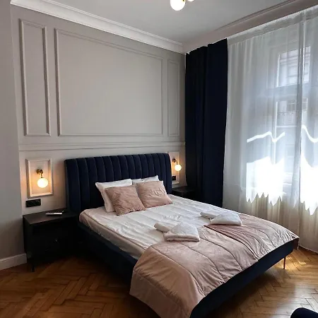 The Spiski Palace Apartments-2